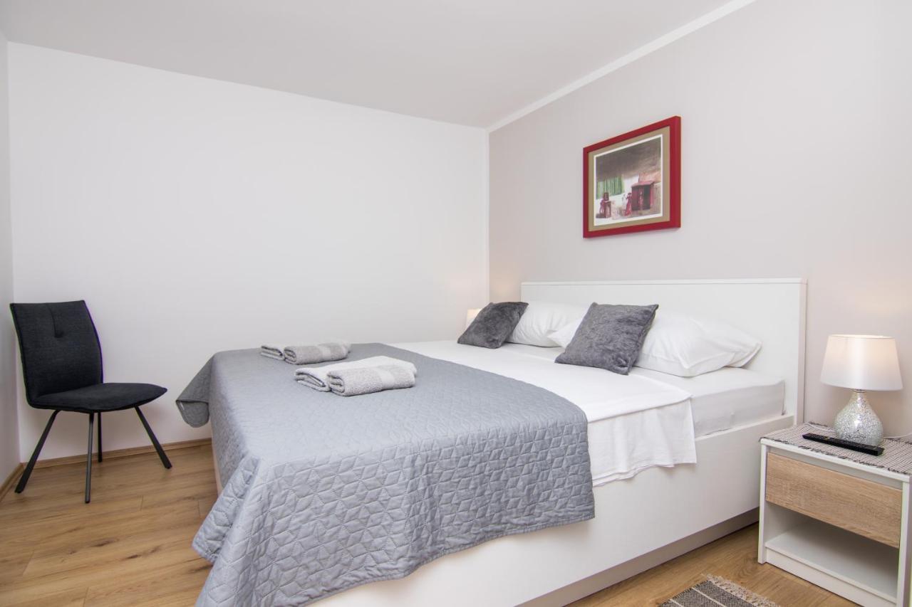 Apartman Mara クルク エクステリア 写真