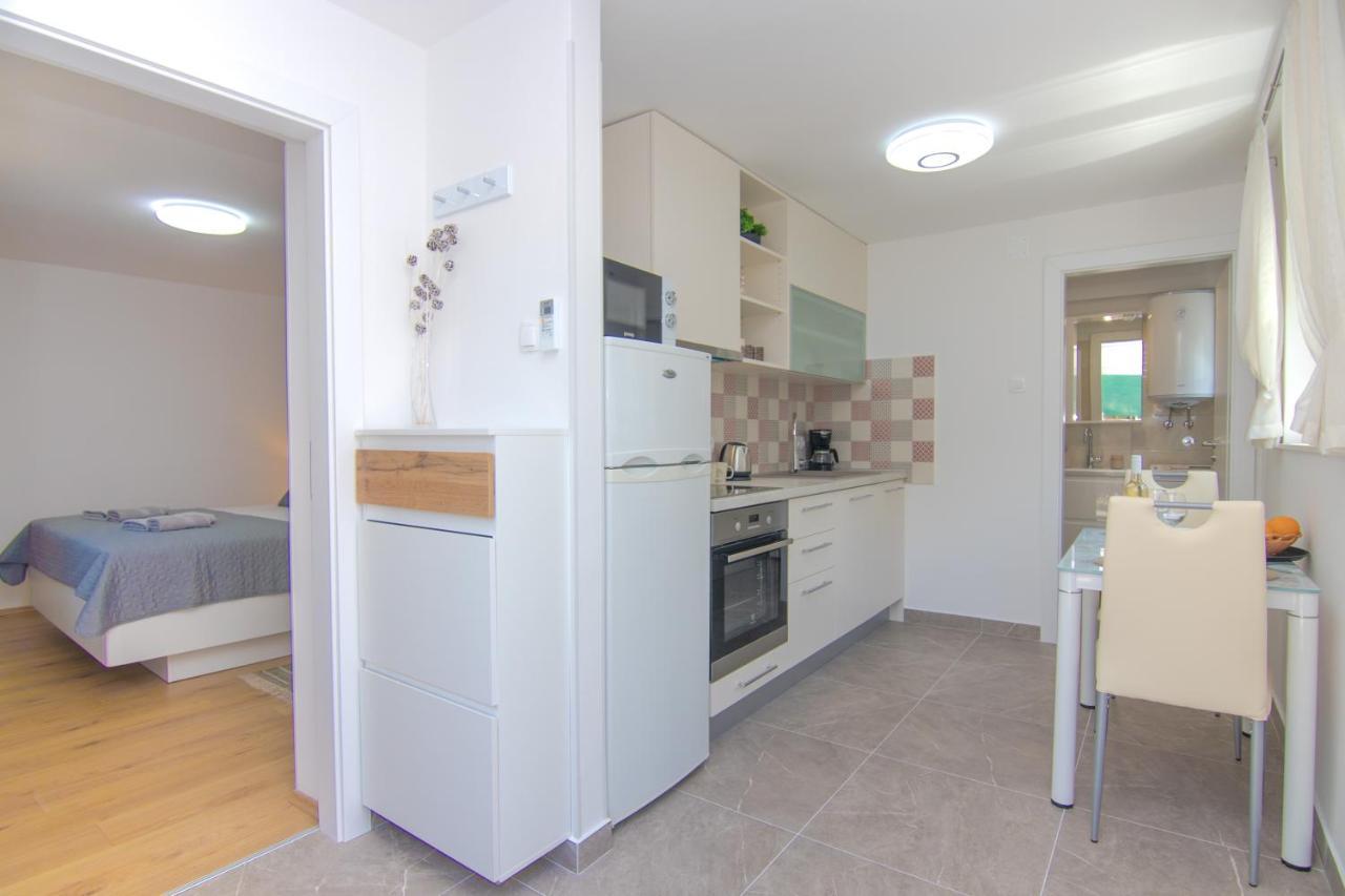 Apartman Mara クルク エクステリア 写真